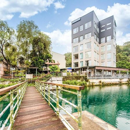 Sun Moon Lake Shui Yang Hall Ючи Екстериор снимка